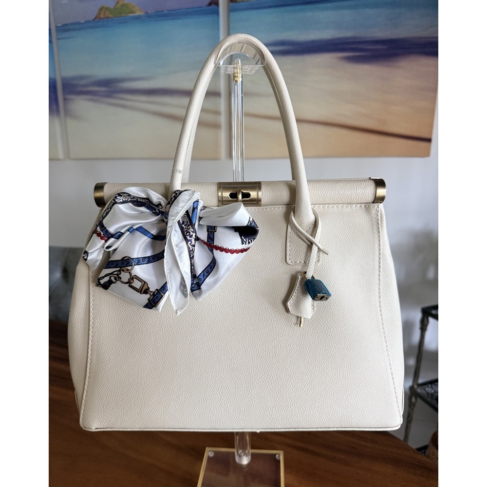 Viola Castellani Italian Leather Satchel Handbag Crossbody Strap Cream Latte NWT